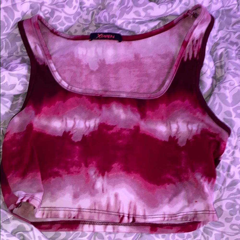 very cropped tank top